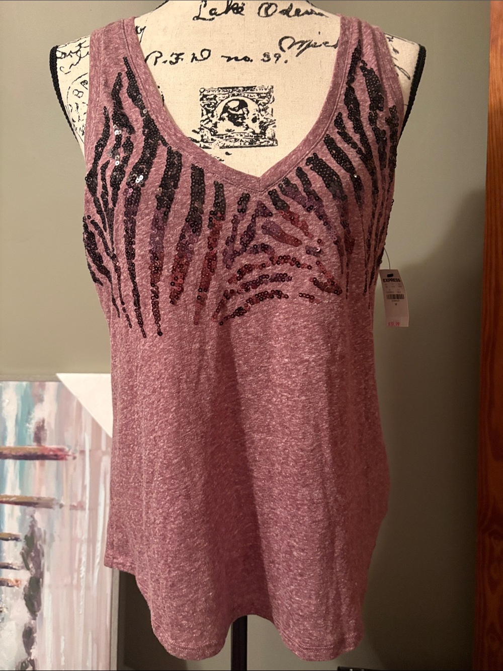 Express NWT Sequin-Embellished V-Neck Tank Top - Mauve